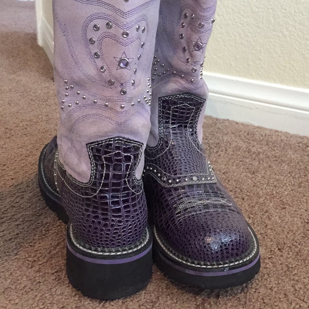 Beautiful boots !!